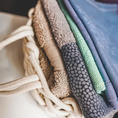 Bed & Breakfast Artists' Nest