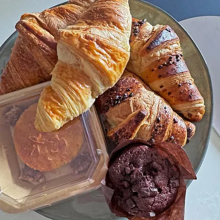 Artists' Nest Bed & Breakfast